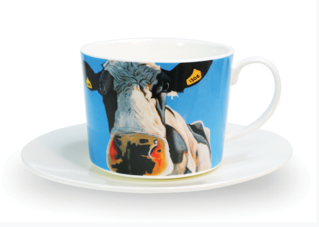 Set of 4 Cappuccino/Tea Cup & Saucer Party Pack